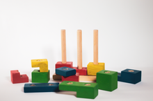 Cargar imagen en el visor de la galería, Juego de Tetris en Madera Artesanal – Regalo Solidario
