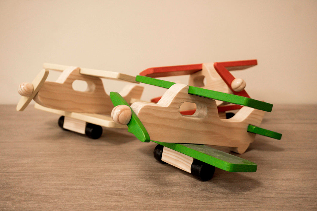 Avión de madera